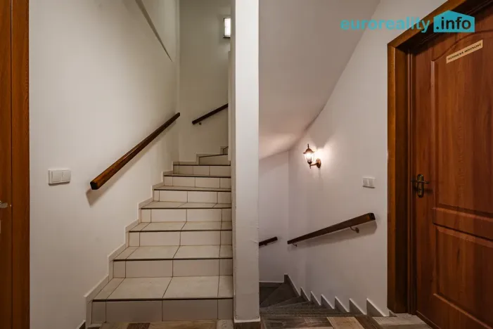 Prodej rodinného domu, Mariánské Lázně, Palackého, 200 m2