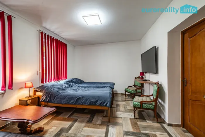 Prodej ubytování, Mariánské Lázně - Úšovice, Palackého, 200 m2