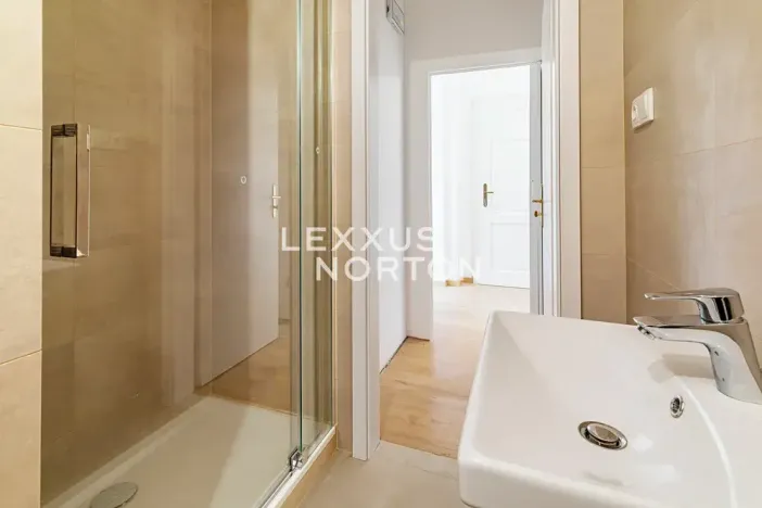 Pronájem obchodního prostoru, Praha - Vršovice, Norská, 56 m2