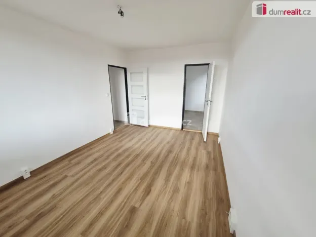 Pronájem bytu 2+kk, Kralupy nad Vltavou - Lobeček, Krakovská, 39 m2