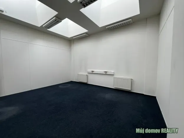 Pronájem kanceláře, Praha - Libeň, Lisabonská, 43 m2
