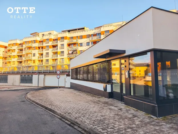 Pronájem kanceláře, Plzeň, Rybářská, 152 m2