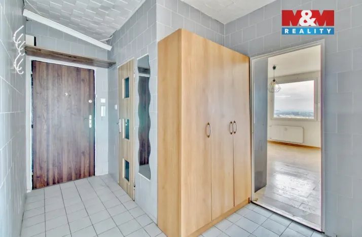 Prodej bytu 2+1, Chomutov, Jirkovská, 61 m2