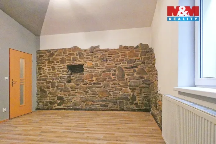 Prodej bytu 2+kk, Červené Pečky, Dobešovice, 66 m2