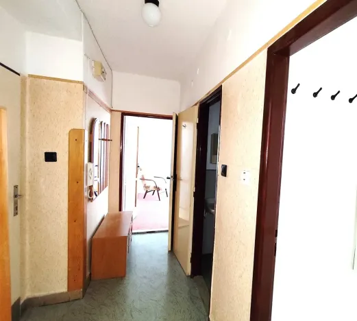 Prodej bytu 2+1, Chrudim, Jabloňová, 53 m2