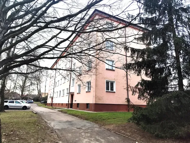 Prodej bytu 2+1, Chrudim, Jabloňová, 53 m2