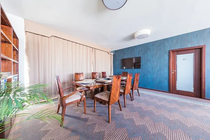 Prodej obchodního prostoru, Jinočany, Severní, 1000 m2