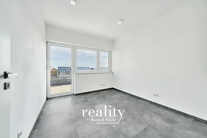 Pronájem bytu 4+kk, Znojmo, Hrušňová, 103 m2