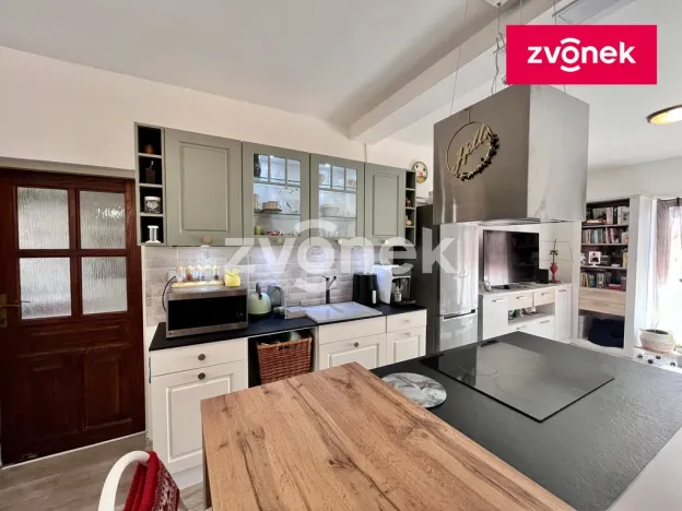 Pronájem bytu 2+kk, Otrokovice, Dr. E. Beneše, 56 m2