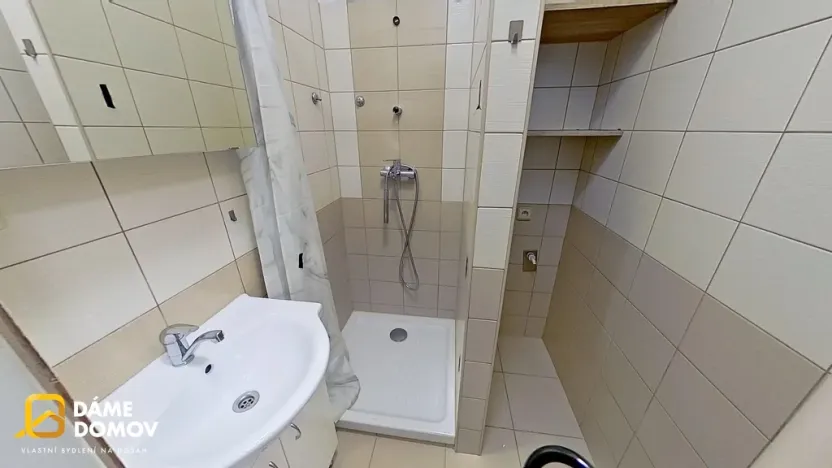 Pronájem bytu 2+1, Zlín - Malenovice, Milíčova, 58 m2