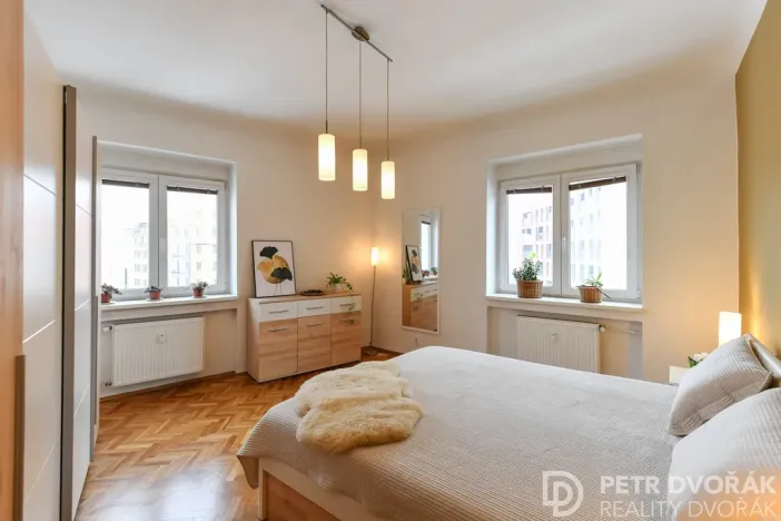 Prodej bytu 2+1, Praha - Žižkov, Basilejské náměstí, 73 m2