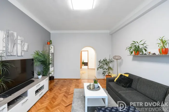 Prodej bytu 2+1, Praha - Žižkov, Basilejské náměstí, 73 m2