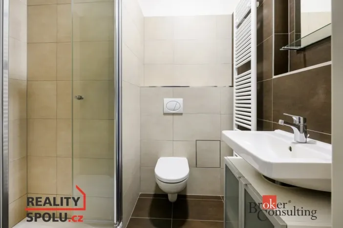 Pronájem bytu 1+kk, Plzeň - Jižní Předměstí, Magisterská, 29 m2