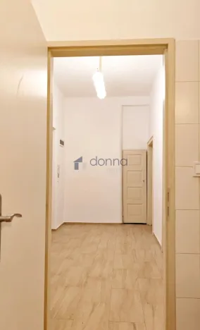 Pronájem bytu 2+kk, Praha, Pod Kotlaskou, 76 m2