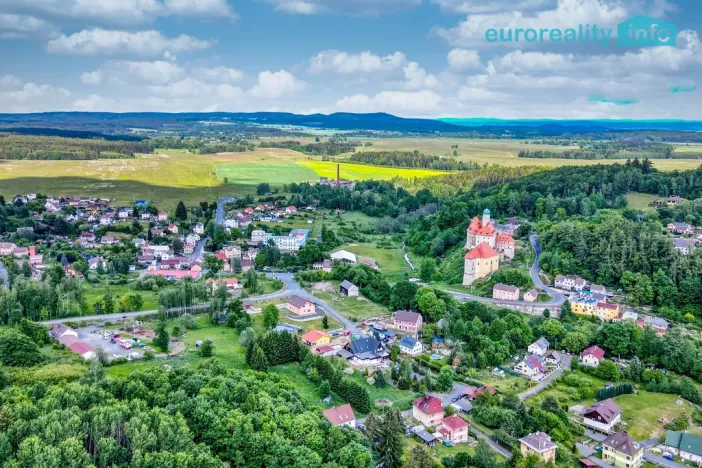 Prodej pozemku pro bydlení, Libá, 1745 m2