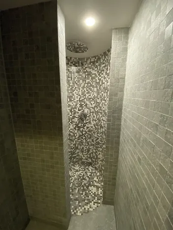 Prodej rodinného domu, Benecko, 635 m2