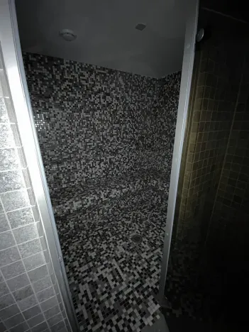 Prodej rodinného domu, Benecko, 635 m2