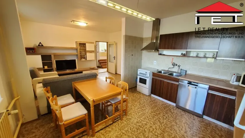 Pronájem rodinného domu, Újezd u Brna, 180 m2