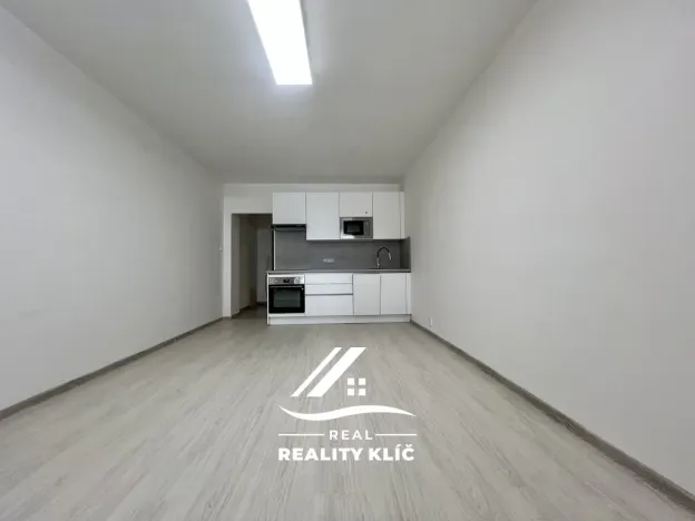 Pronájem bytu 1+kk, Ostrava, náměstí Václava Vacka, 30 m2