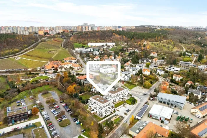 Pronájem bytu 2+kk, Praha - Troja, Pod Hrachovkou, 49 m2