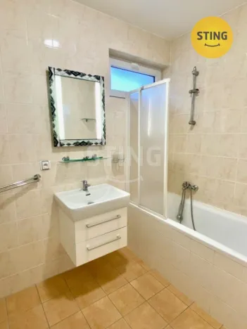 Pronájem bytu 2+kk, Opava - Kateřinky, Holasická, 66 m2