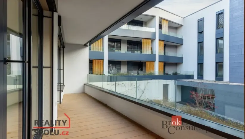 Pronájem bytu 3+kk, Praha - Michle, U michelského mlýna, 85 m2