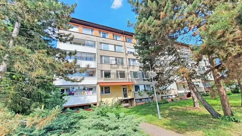 Prodej bytu 3+1, Měšice, 68 m2