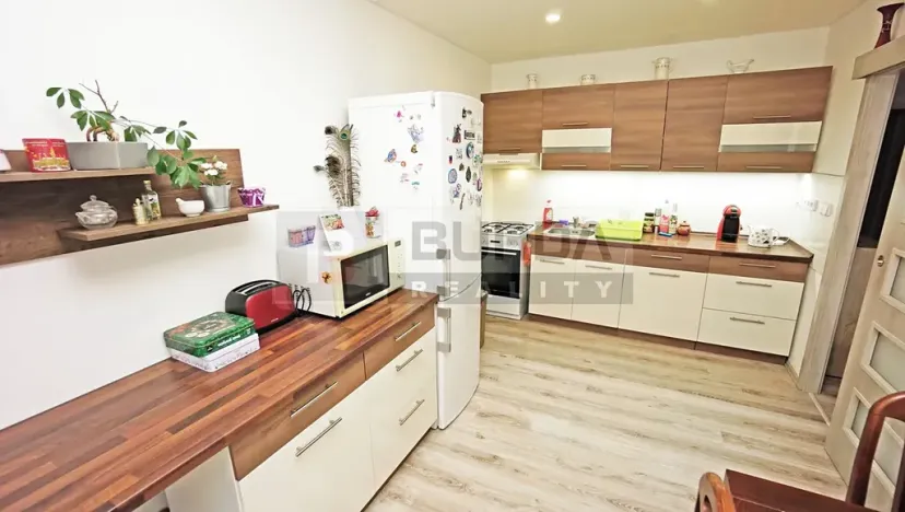 Prodej bytu 3+1, Neratovice, 68 m2