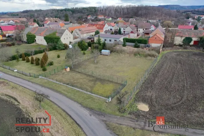 Prodej pozemku pro bydlení, Louny, 1327 m2