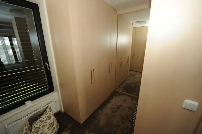 Pronájem rodinného domu, Praha - Horní Měcholupy, U Golfu, 227 m2