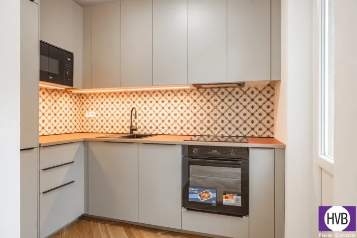 Prodej bytu 3+1, Praha - Nusle, U Svépomoci, 65 m2