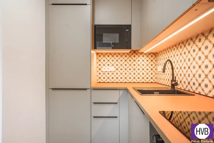 Prodej bytu 3+1, Praha - Nusle, U Svépomoci, 65 m2