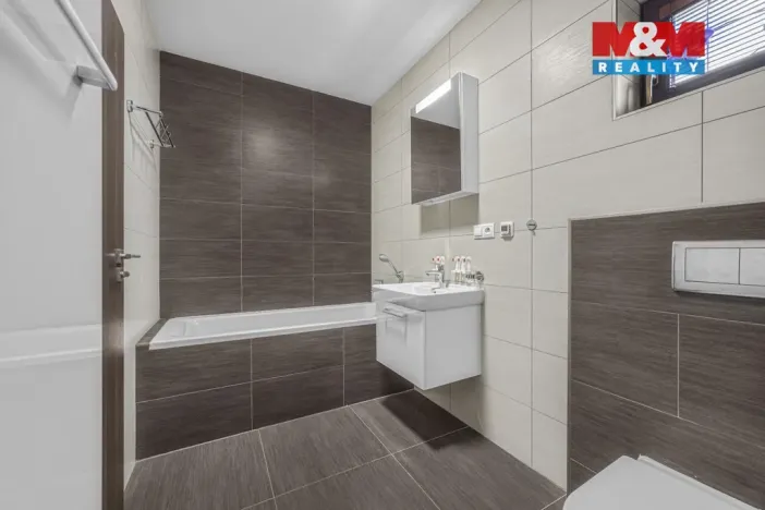 Prodej rodinného domu, Nučice, Na Čtyřku, 100 m2