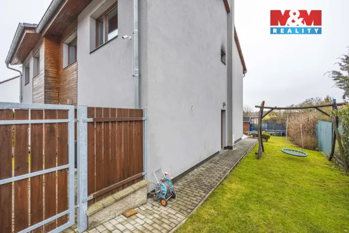 Prodej rodinného domu, Nučice, Na Čtyřku, 100 m2