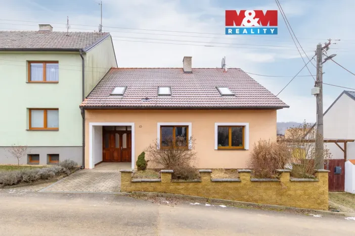 Prodej rodinného domu, Ivaň, 353 m2