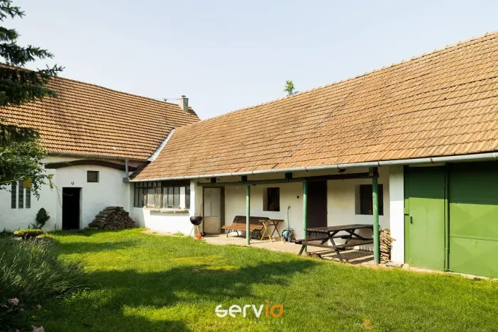 Prodej rodinného domu, Strachotín, Sokolská, 150 m2