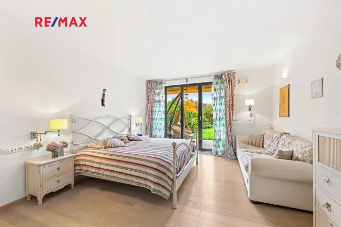 Prodej bytu 4+kk, Praha - Břevnov, Na Petynce, 120 m2