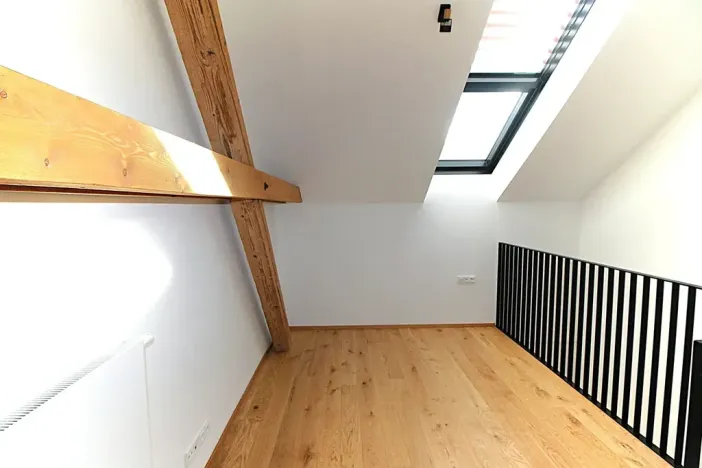 Pronájem bytu 2+kk, Praha - Nusle, Vrtbova, 43 m2