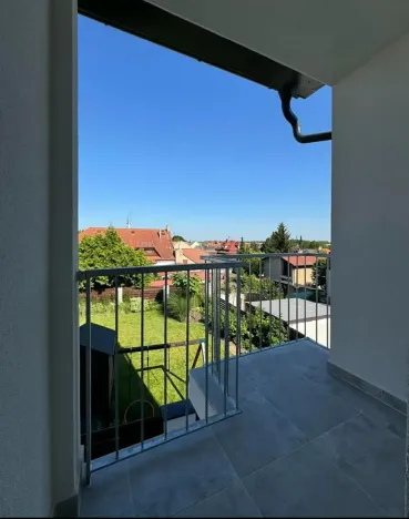 Pronájem bytu 2+kk, Praha - Ďáblice, U hájovny, 55 m2