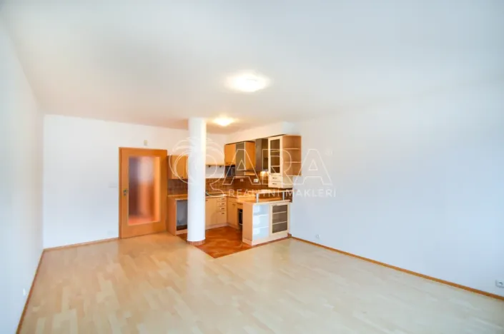 Pronájem bytu 1+kk, Praha - Prosek, Nad šestikopy, 36 m2