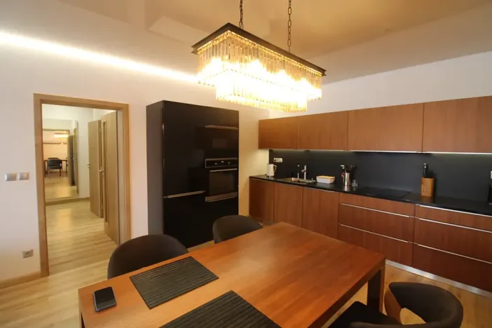 Prodej bytu 2+kk, Karlovy Vary, Sedlecká, 60 m2