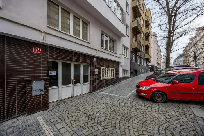 Prodej bytu 1+1, Praha - Žižkov, Baranova, 49 m2