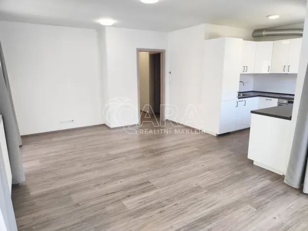 Prodej bytu 2+kk, Praha - Stodůlky, Toufarova, 74 m2