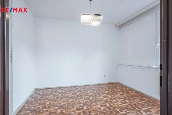 Prodej bytu 3+1, Pelhřimov, Táborská, 61 m2