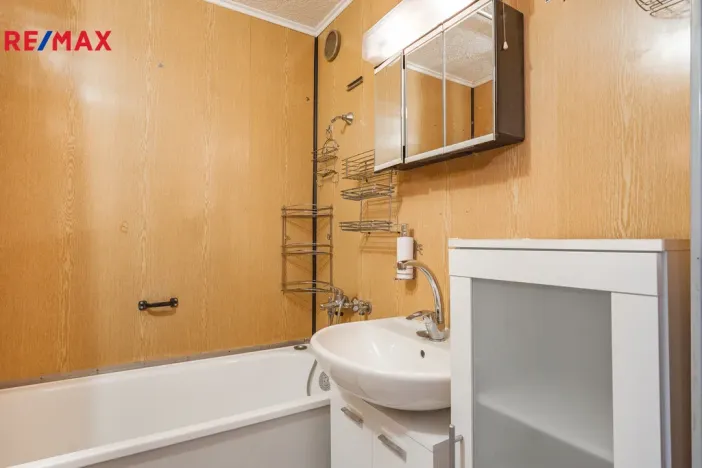 Prodej bytu 3+1, Pelhřimov, Táborská, 61 m2