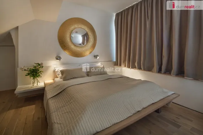 Pronájem bytu 2+kk, Praha - Košíře, Plzeňská, 55 m2