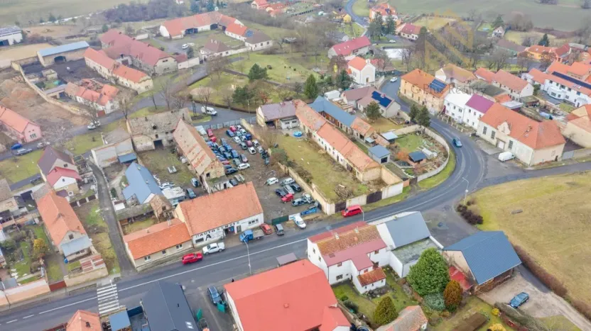 Prodej obchodního prostoru, Veltěže, Perucká, 1326 m2