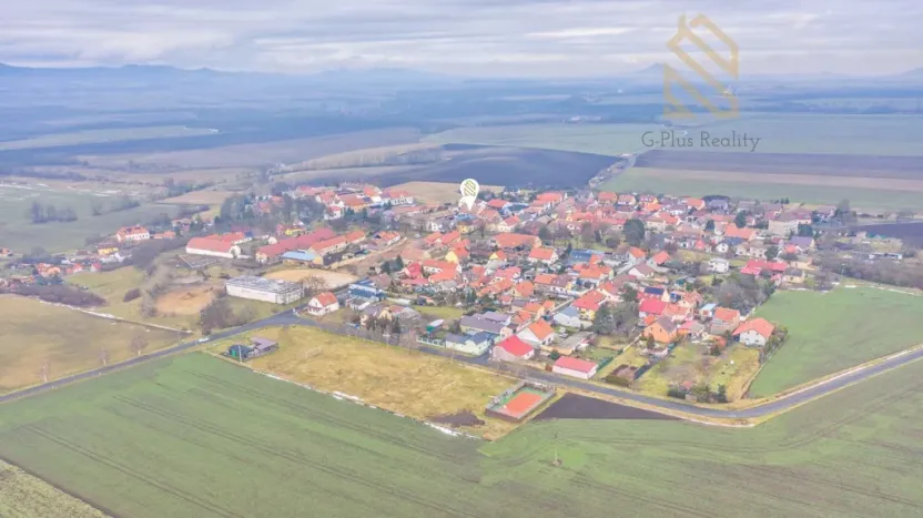 Prodej obchodního prostoru, Veltěže, Perucká, 1326 m2