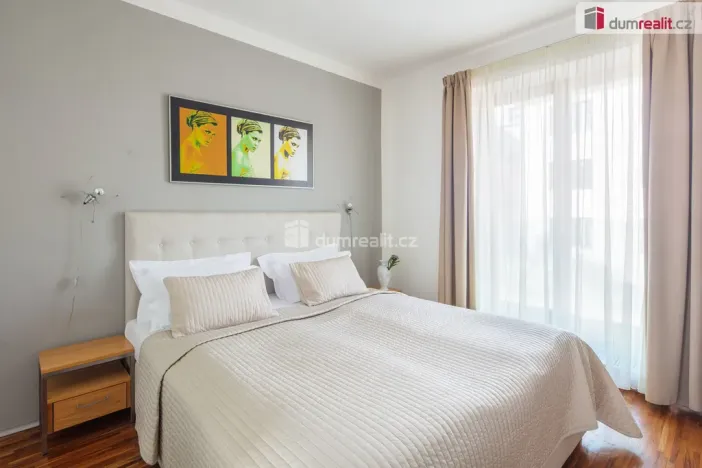 Pronájem bytu 2+kk, Praha - Košíře, Holečkova, 45 m2