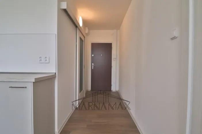 Pronájem bytu 1+1, Chomutov, akademika Heyrovského, 35 m2